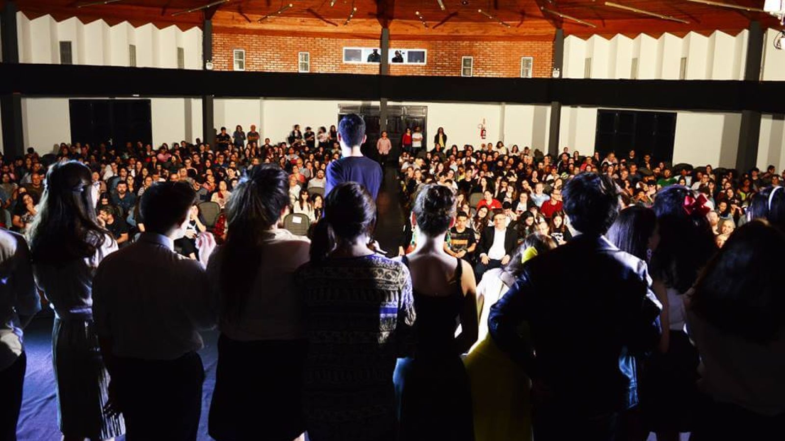 42506555_238871776805865_6200432697966329856_n