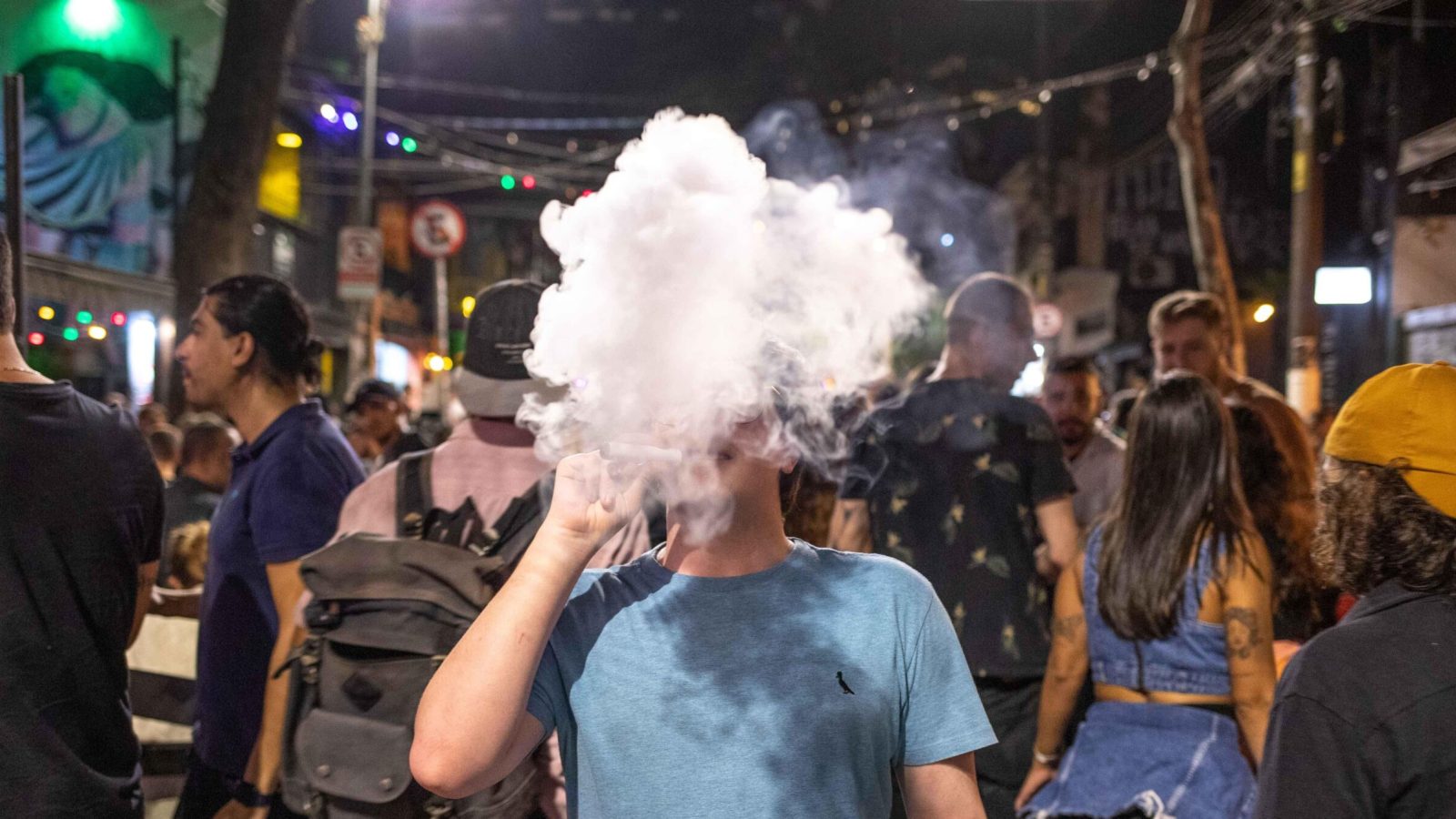 cigarro-eletrônico-entre-jovens